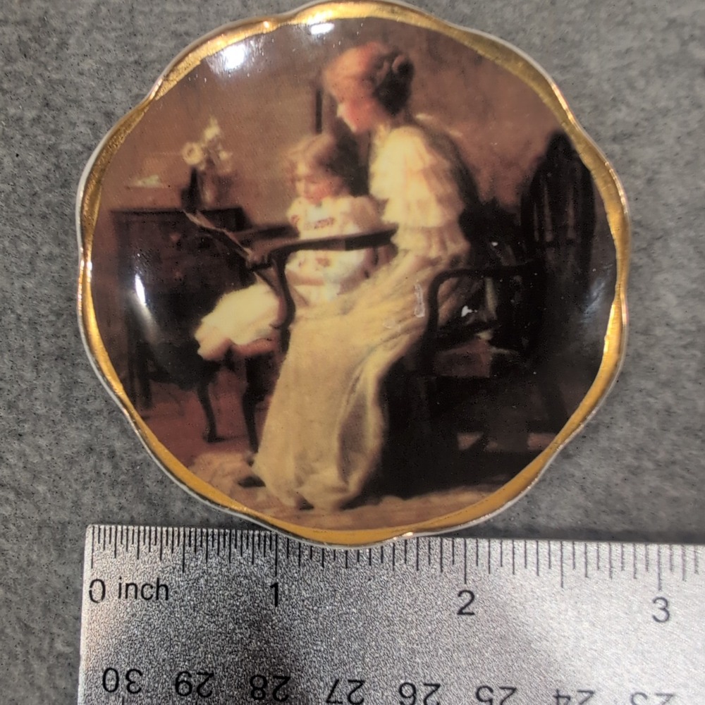 Staffordshire Collection Bone China Trinket Dish England Mother Child 2.75" - Picture 2 of 3